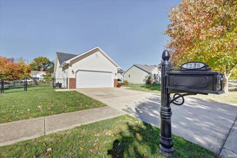 7238 W Crown Circle Bloomington IN 47404