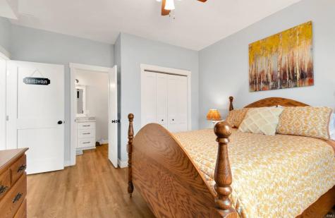 9821 N Marine Key Drive Syracuse IN 46567