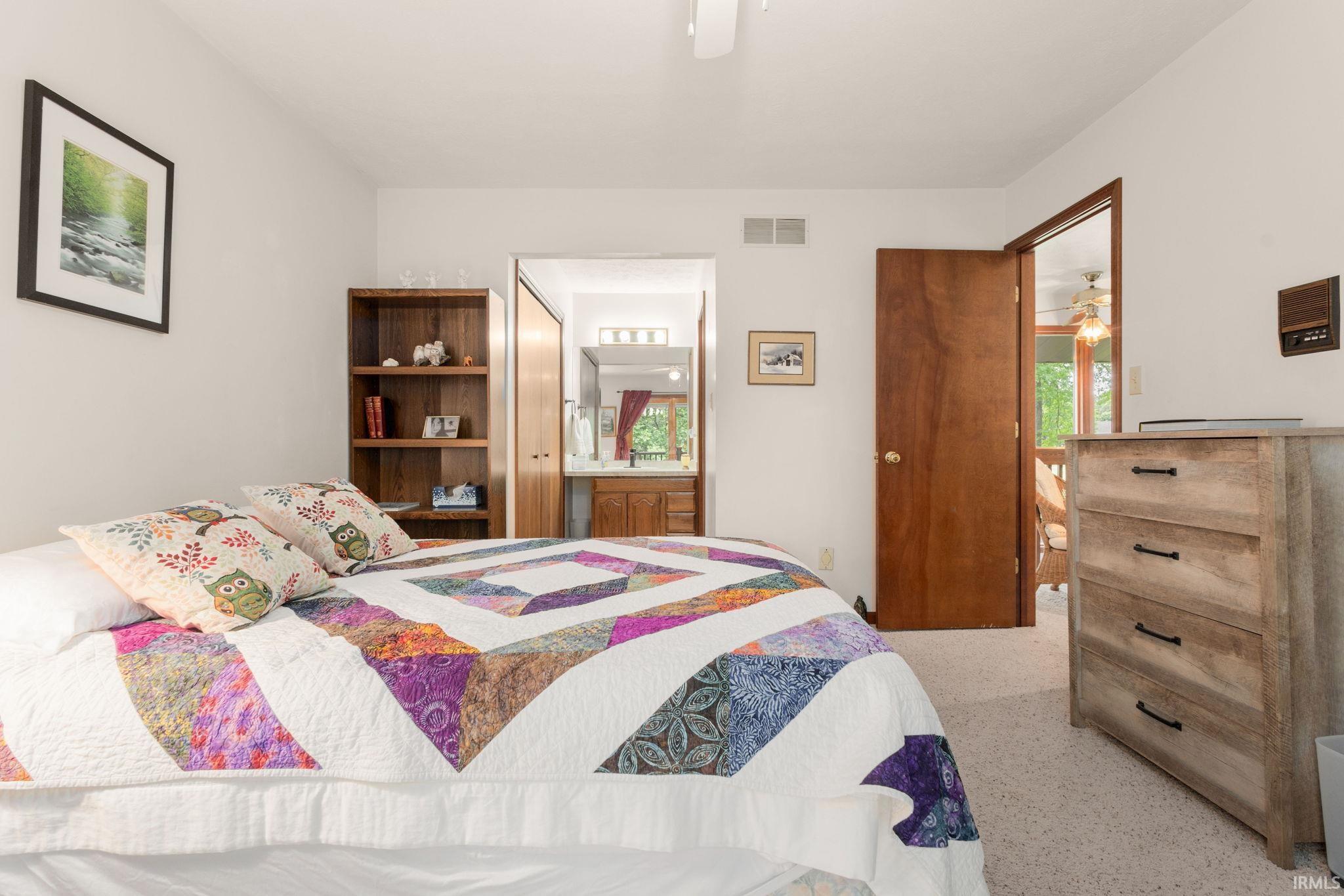 21465 Old Walnut Court South Bend IN 46628