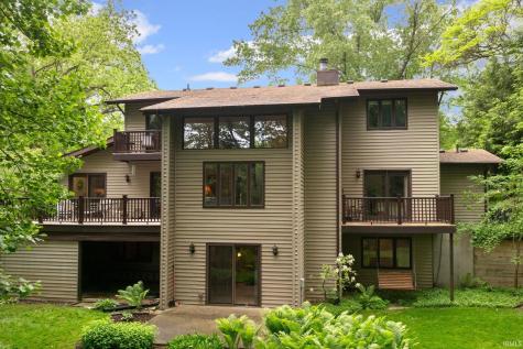 21465 Old Walnut Court South Bend IN 46628