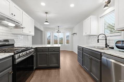 12601 Stoneboro Court Fort Wayne IN 46845