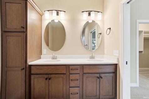 14120 Hughies Cove Fort Wayne IN 46845