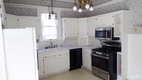 1411 Mcdowell Road Vincennes IN 47591