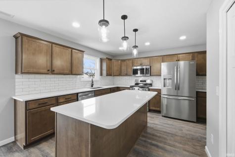 818 Gullet Avenue Garrett IN 46738