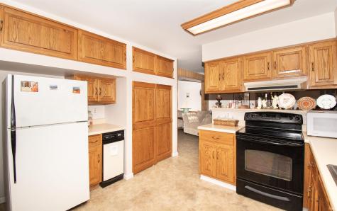 505 Oak Crest Drive Kendallville IN 46755