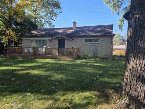 2408 W Barcelona Drive Muncie IN 47304