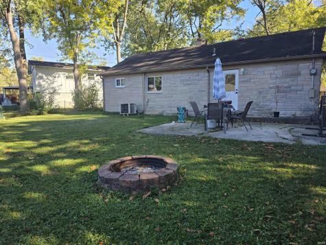 2408 W Barcelona Drive Muncie IN 47304