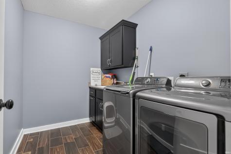 10101 Foxwood Passage Fort Wayne IN 46835