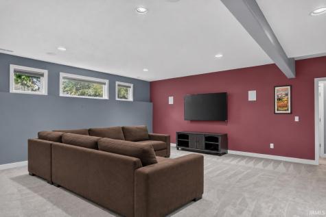 10101 Foxwood Passage Fort Wayne IN 46835