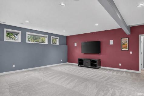 10101 Foxwood Passage Fort Wayne IN 46835