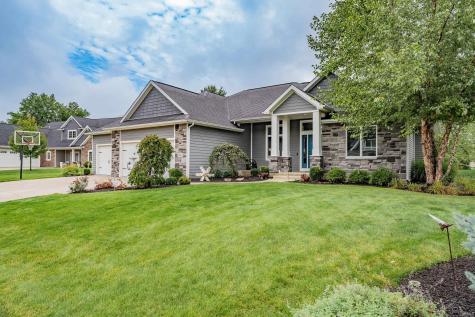 10101 Foxwood Passage Fort Wayne IN 46835