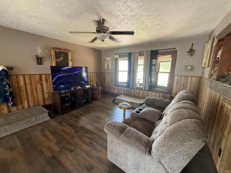2579 W First Avenue North Judson IN 46366