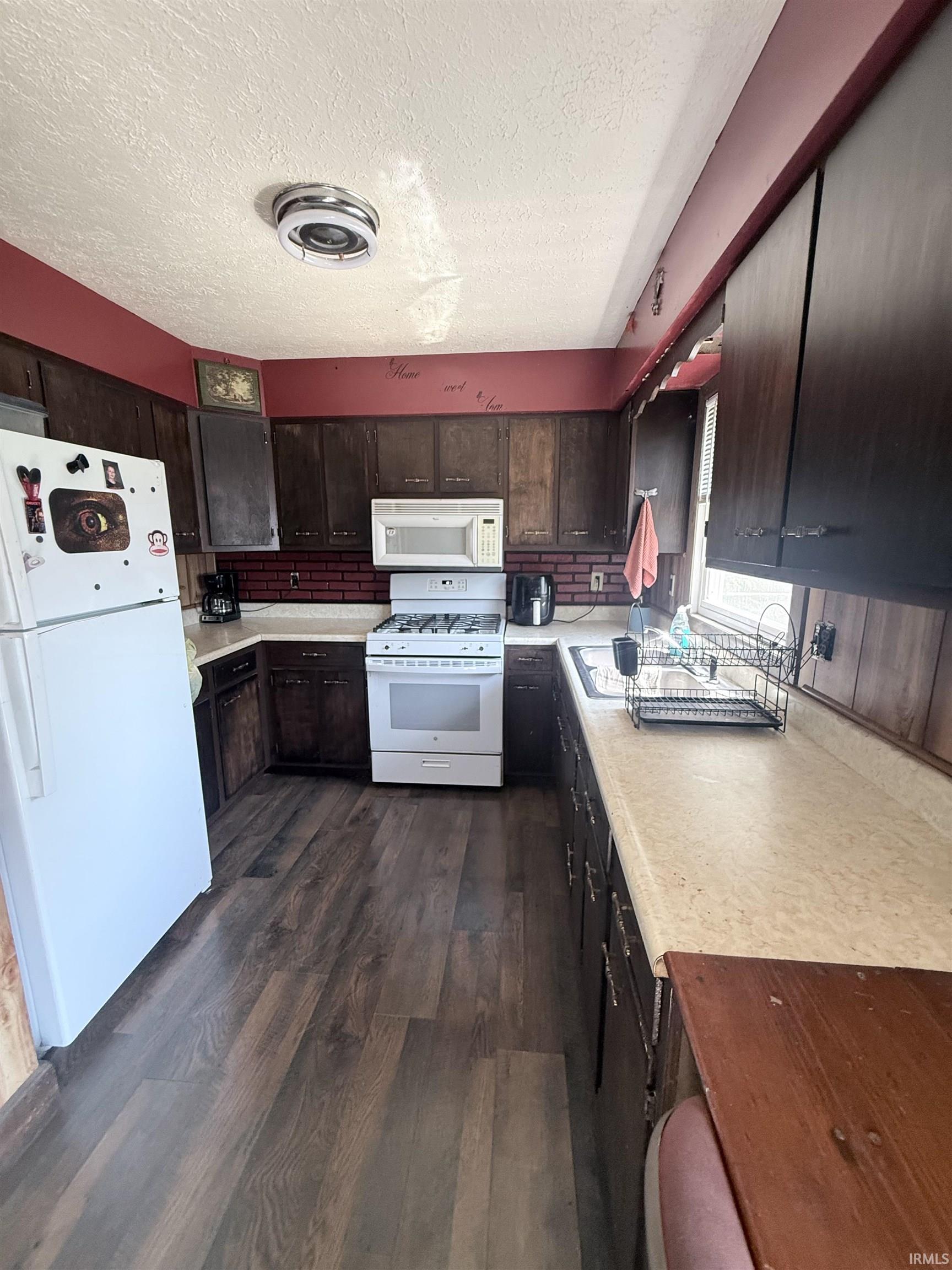 2579 W First Avenue North Judson IN 46366