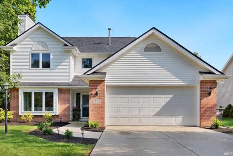 1809 Broken Oak Road Fort Wayne IN 46818