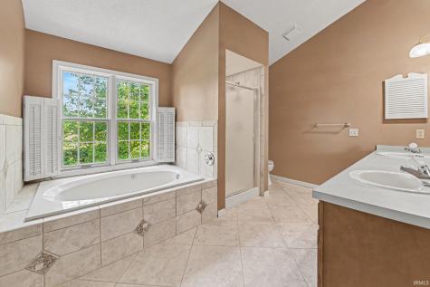 15730 Durham Way Granger IN 46530