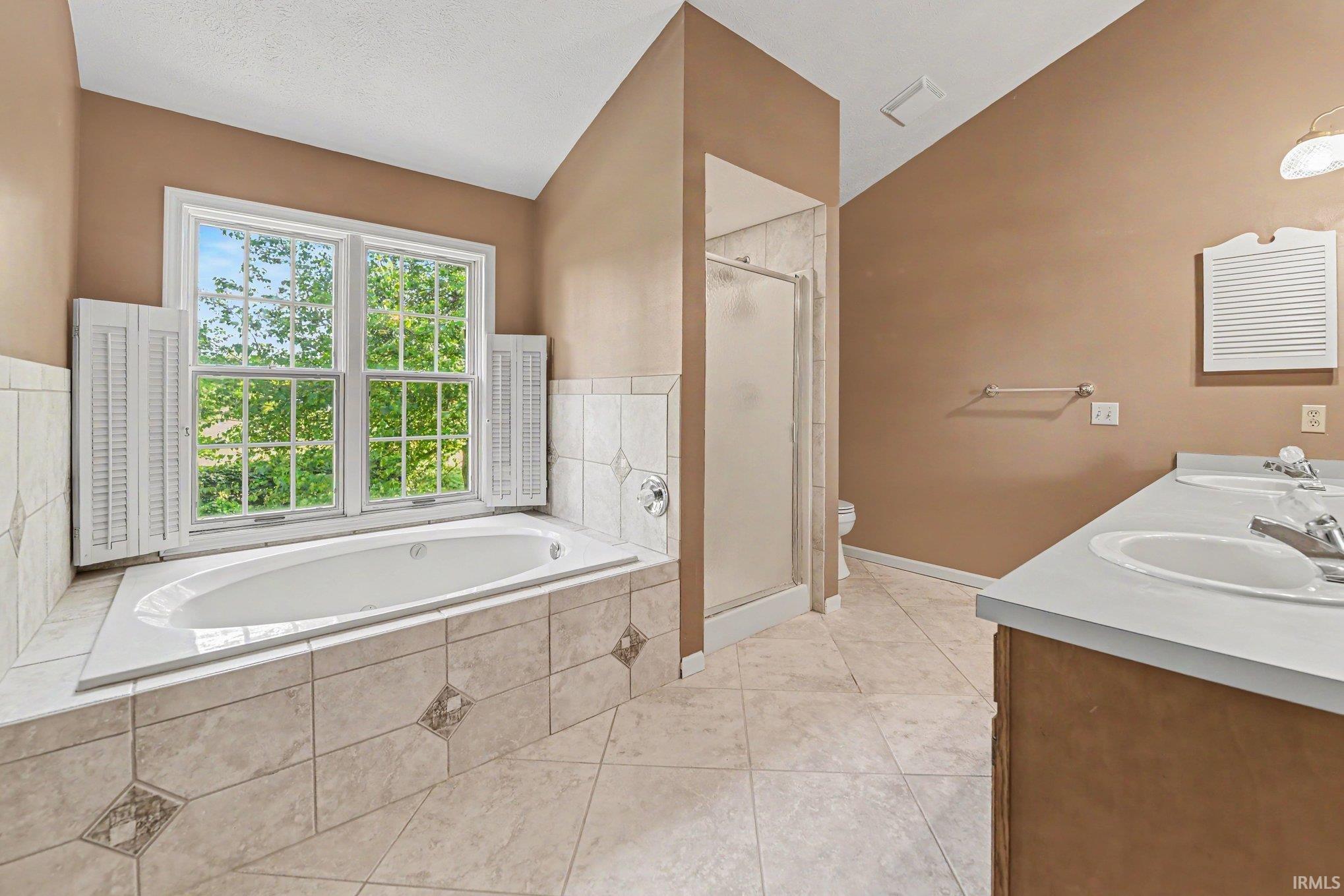 15730 Durham Way Granger IN 46530