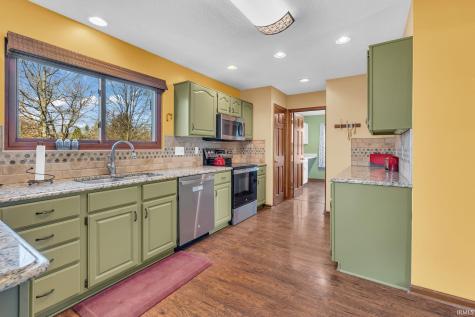 4102 Colchester Drive Indianapolis IN 46268