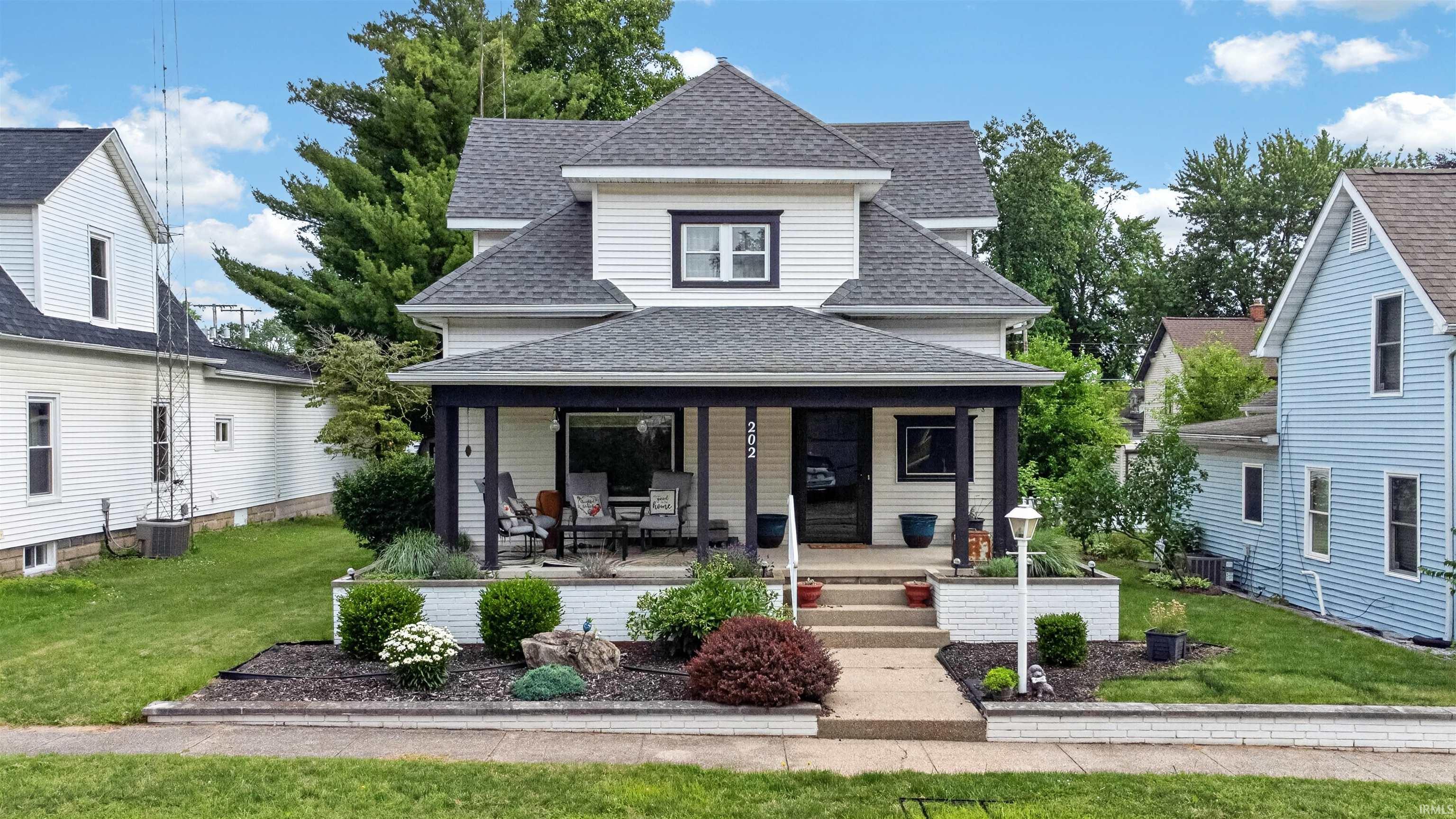 202 E Berry Street Middlebury IN 46540