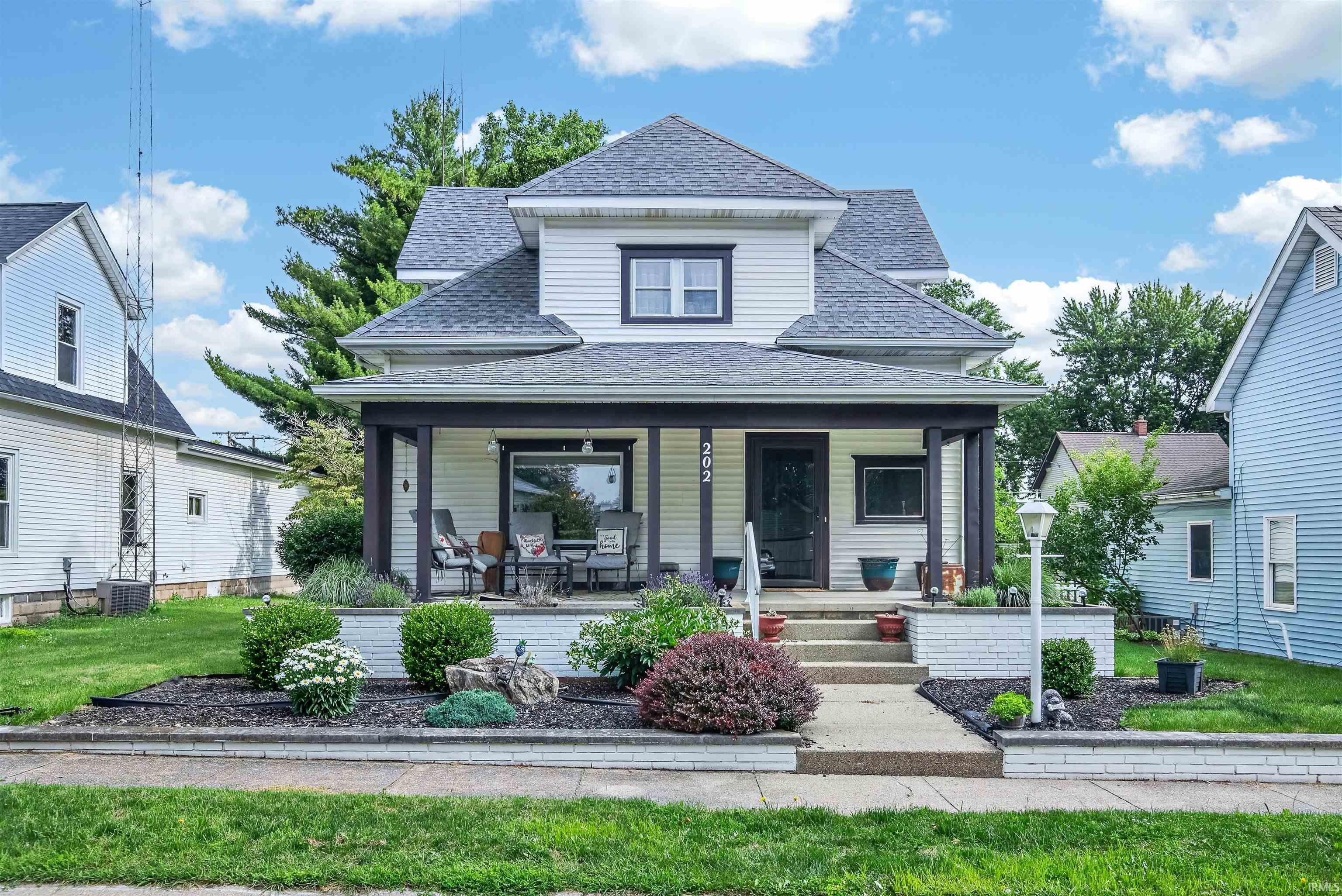 202 E Berry Street Middlebury IN 46540