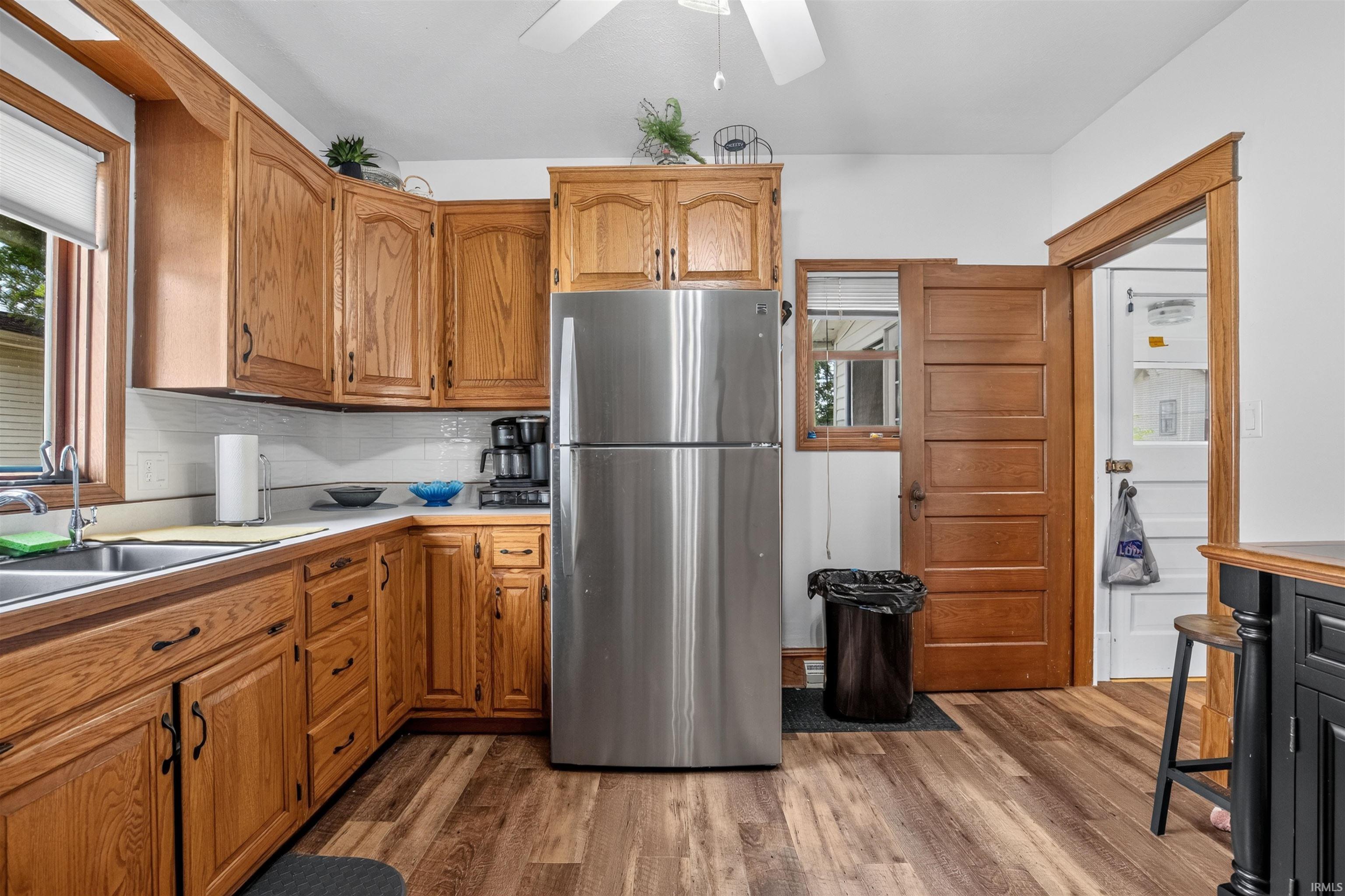 202 E Berry Street Middlebury IN 46540