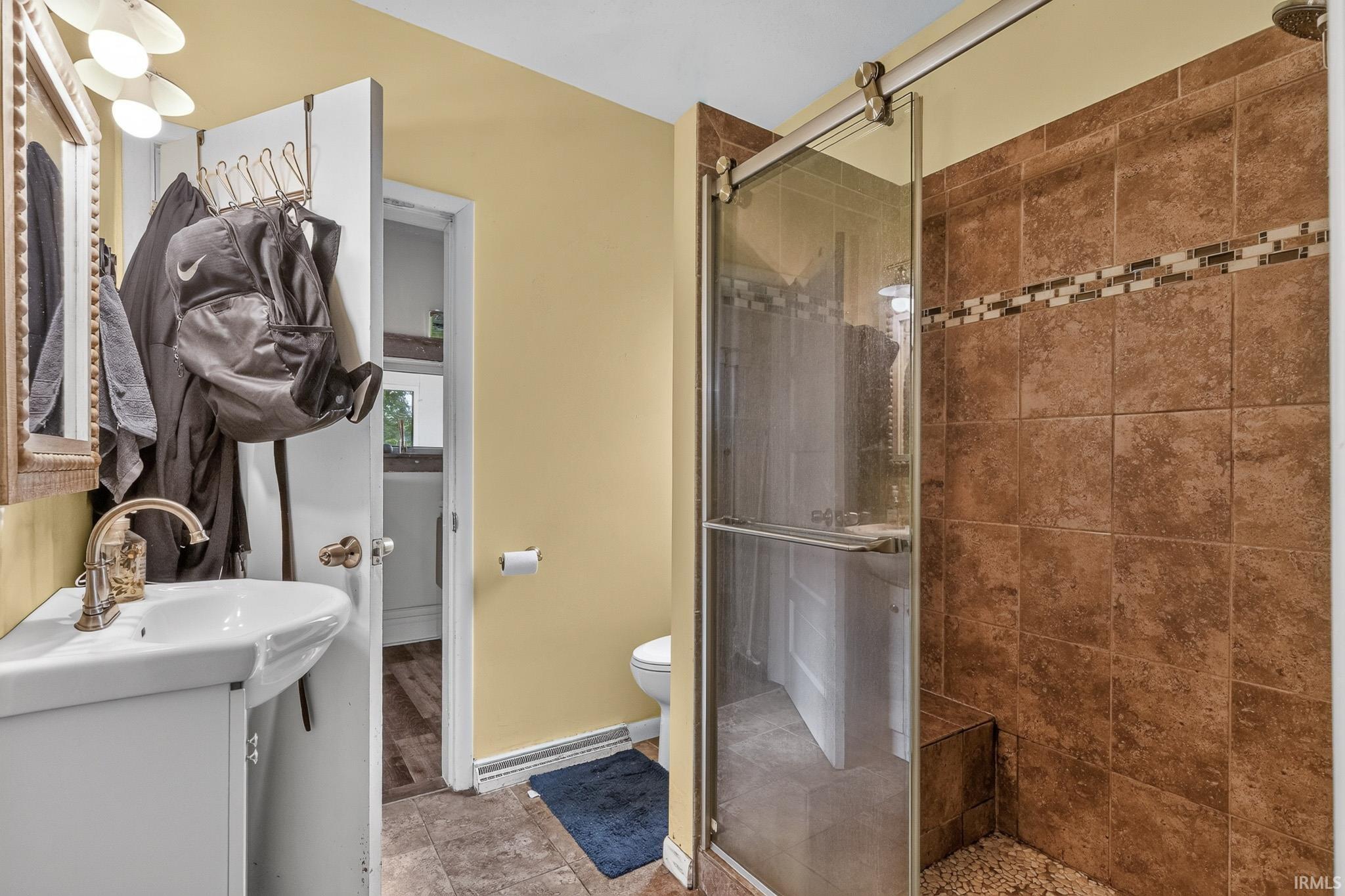 202 E Berry Street Middlebury IN 46540