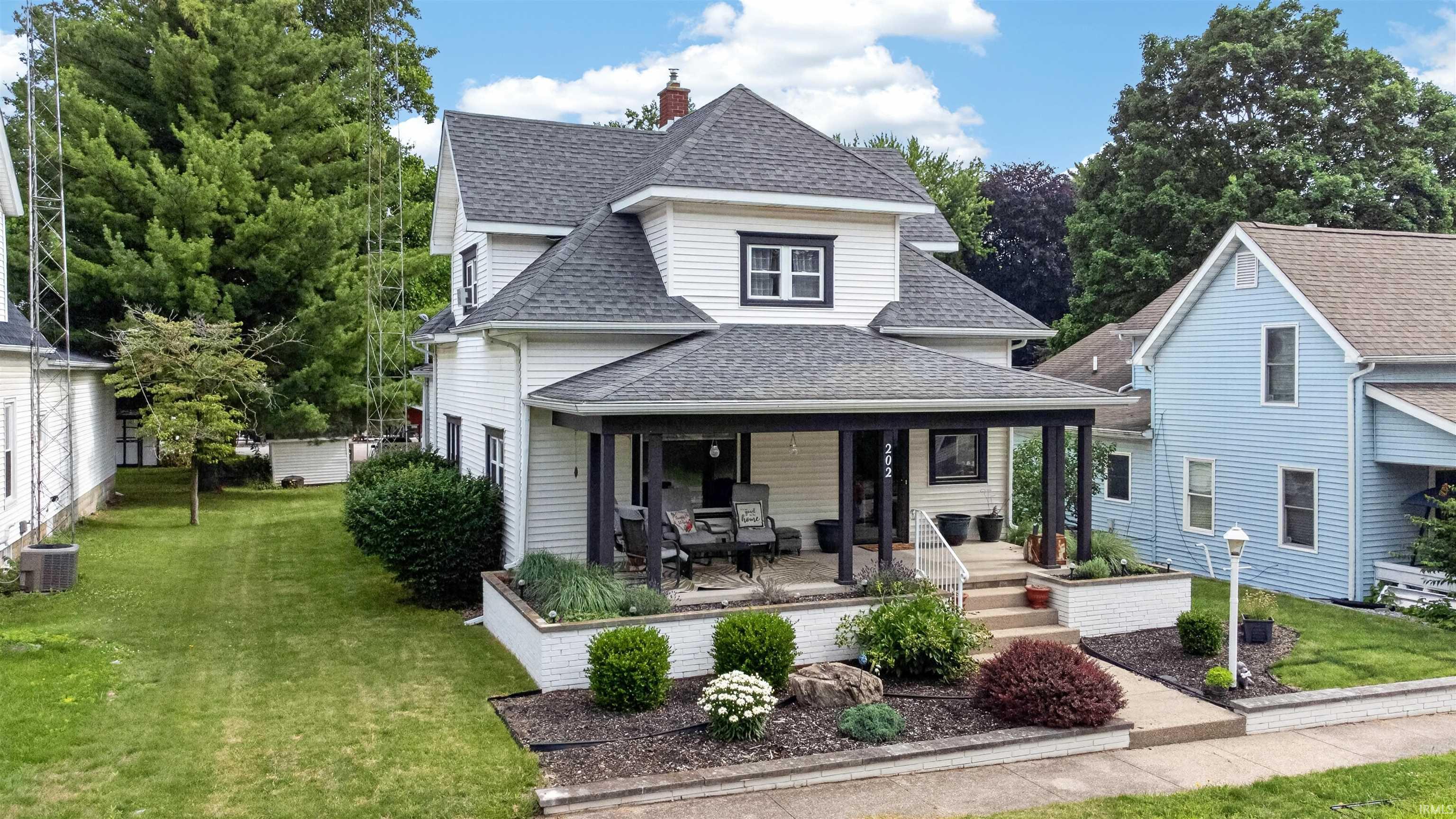 202 E Berry Street Middlebury IN 46540