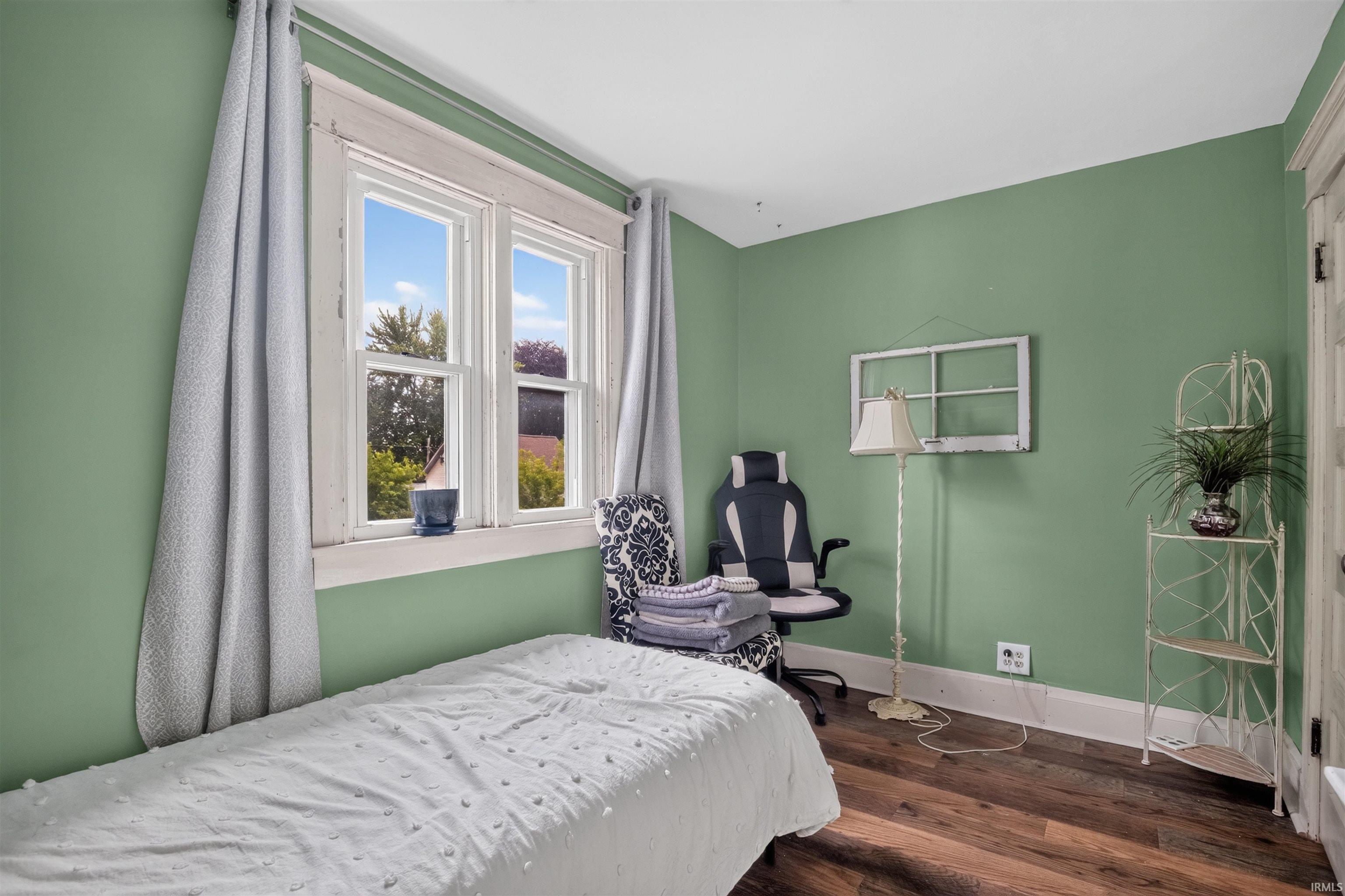 202 E Berry Street Middlebury IN 46540