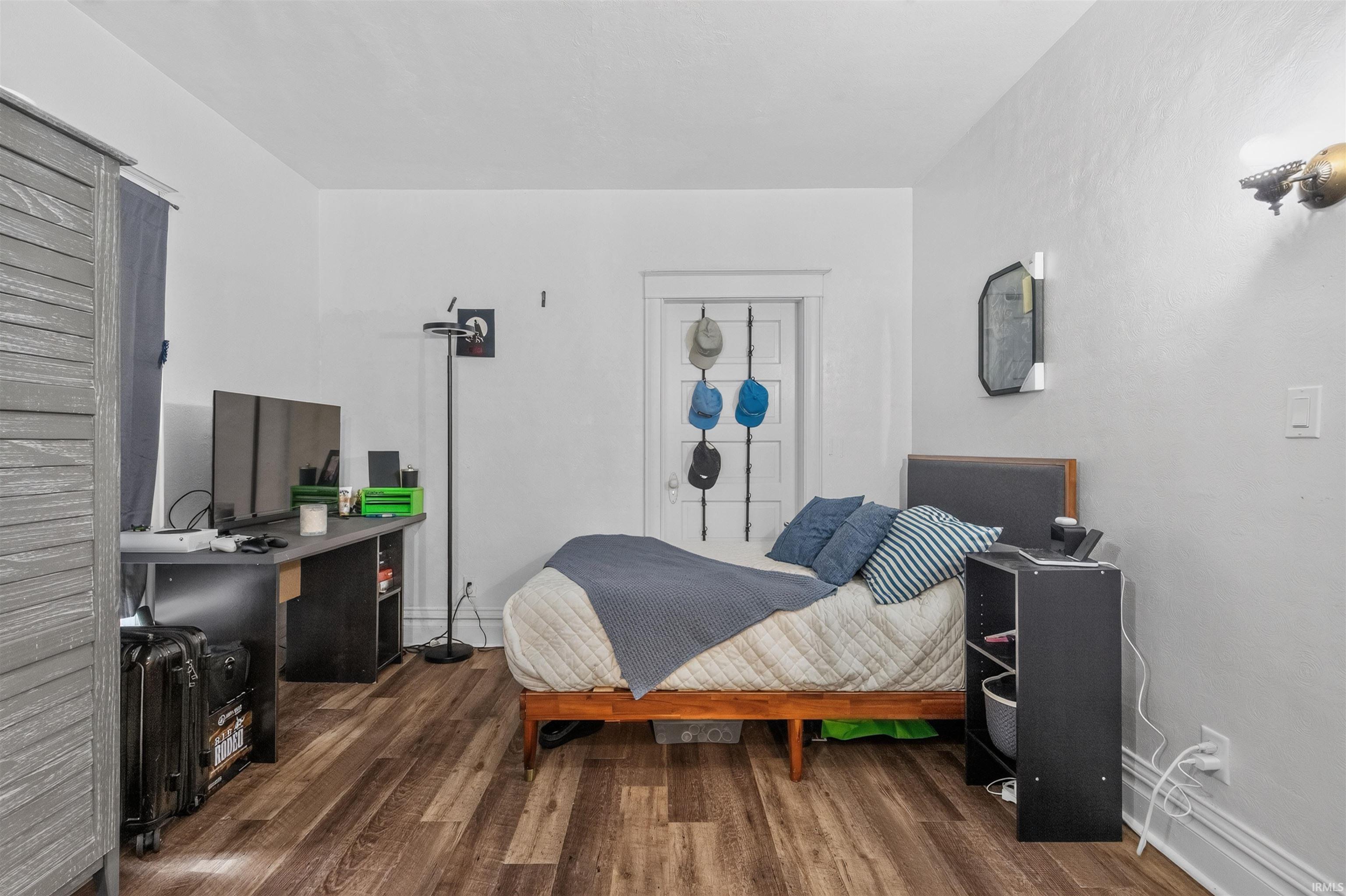 202 E Berry Street Middlebury IN 46540