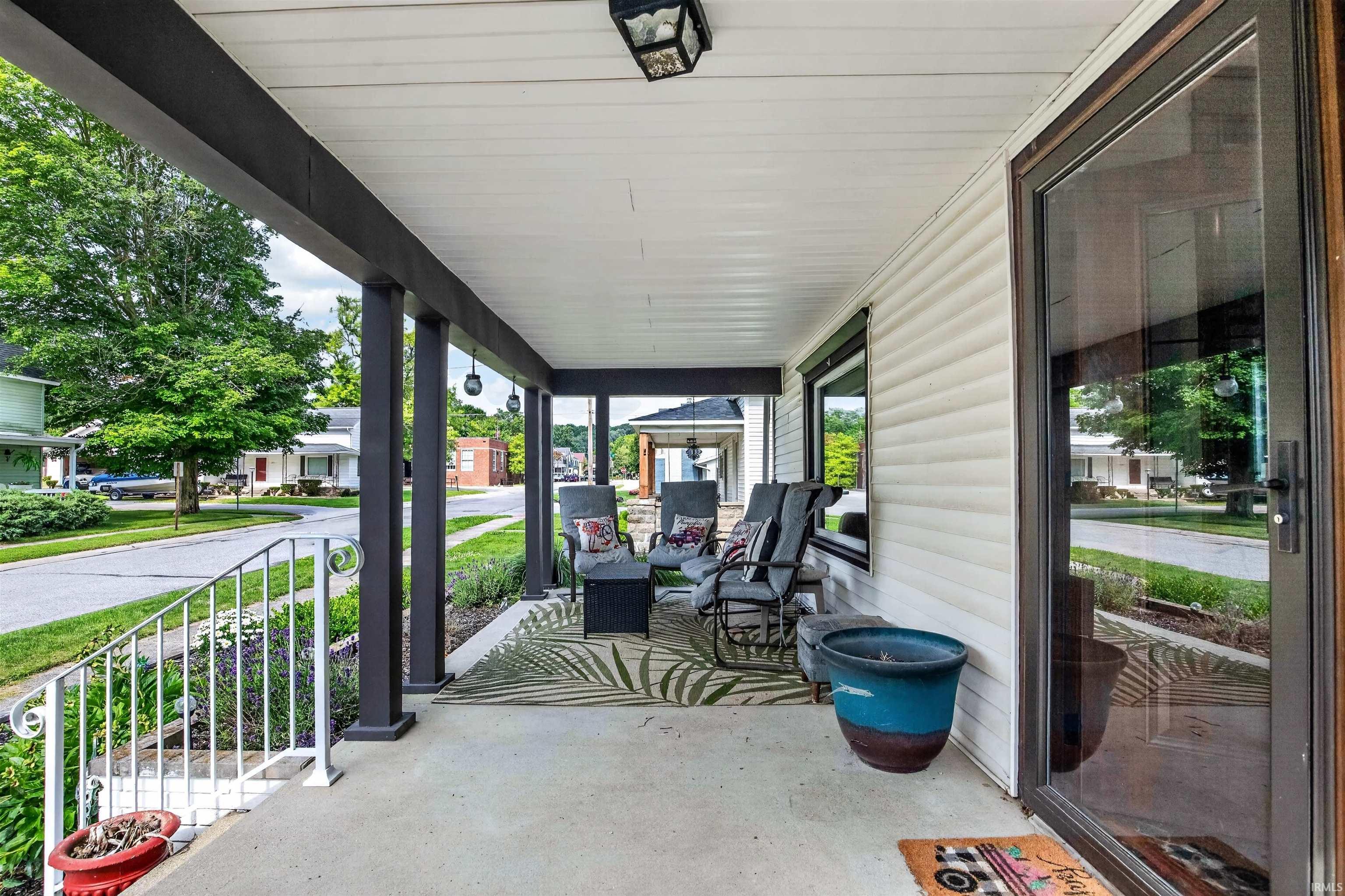 202 E Berry Street Middlebury IN 46540