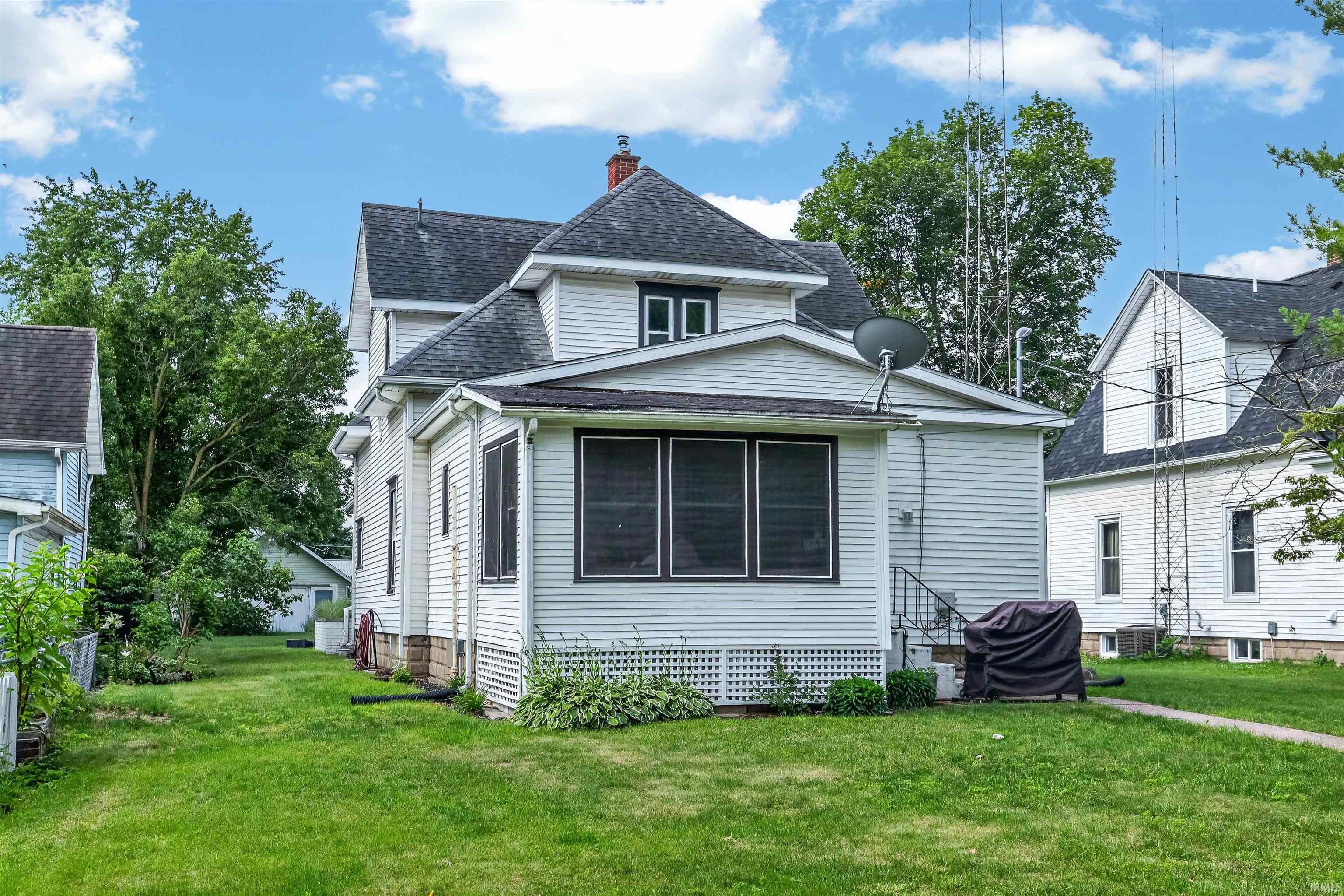 202 E Berry Street Middlebury IN 46540