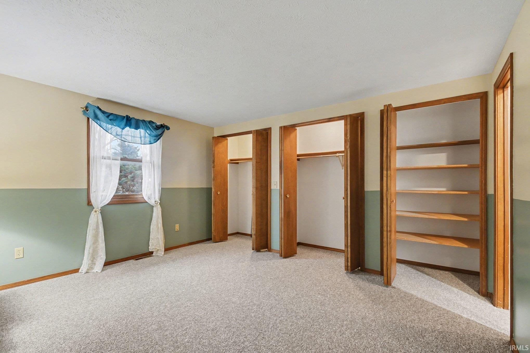 521 W Lowell Avenue Mishawaka IN 46545