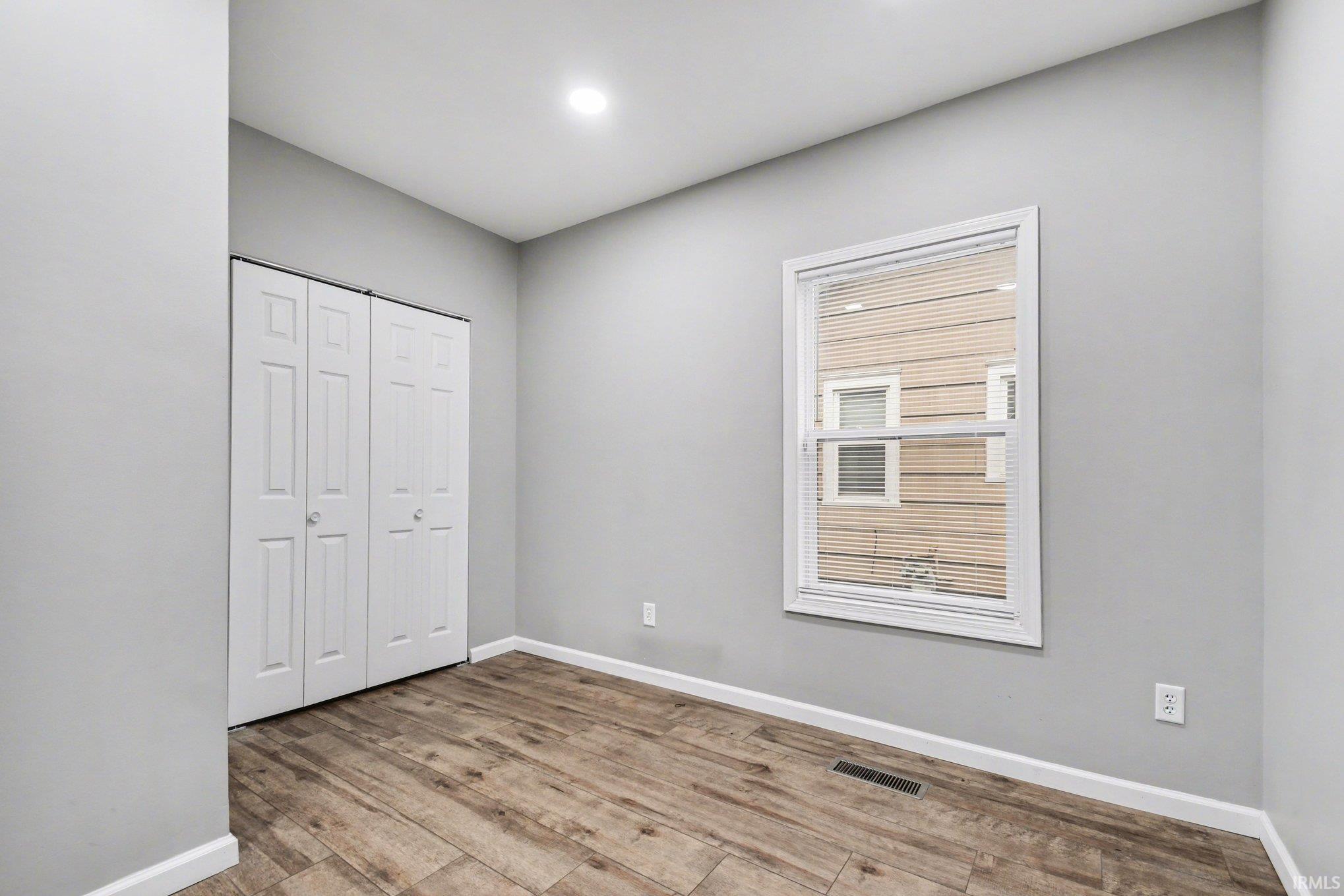 1008 S 32nd Street South Bend IN 46615