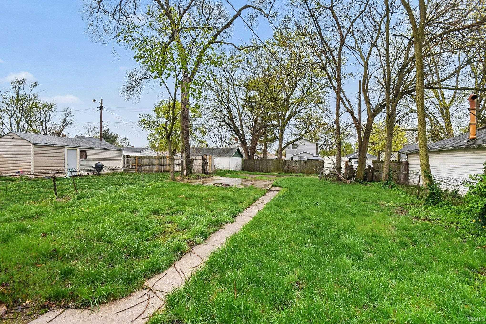 1008 S 32nd Street South Bend IN 46615