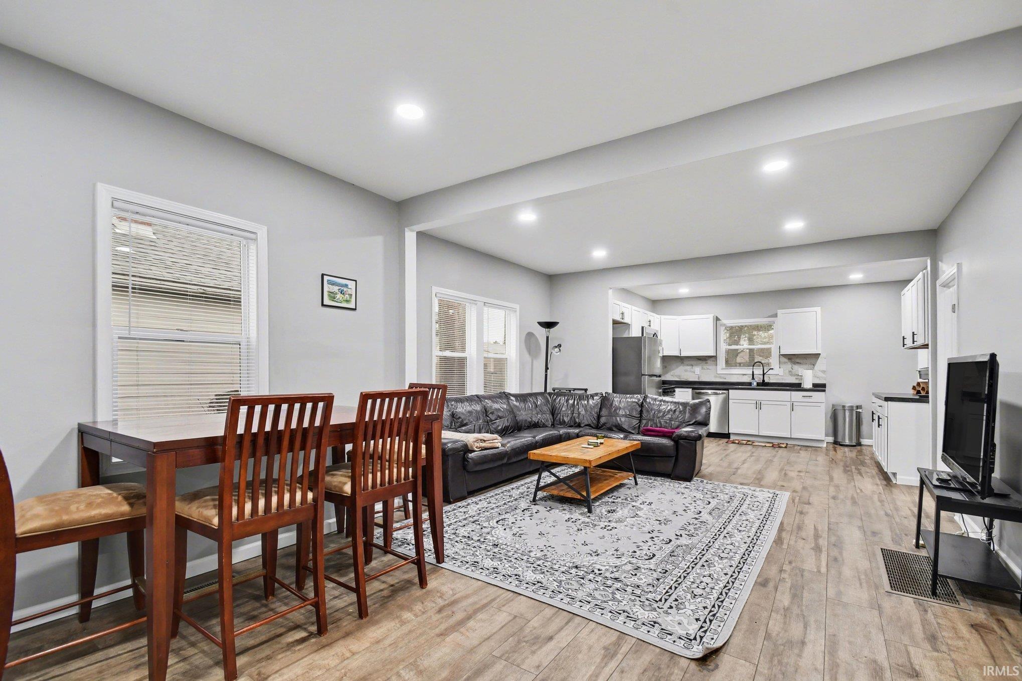 1008 S 32nd Street South Bend IN 46615