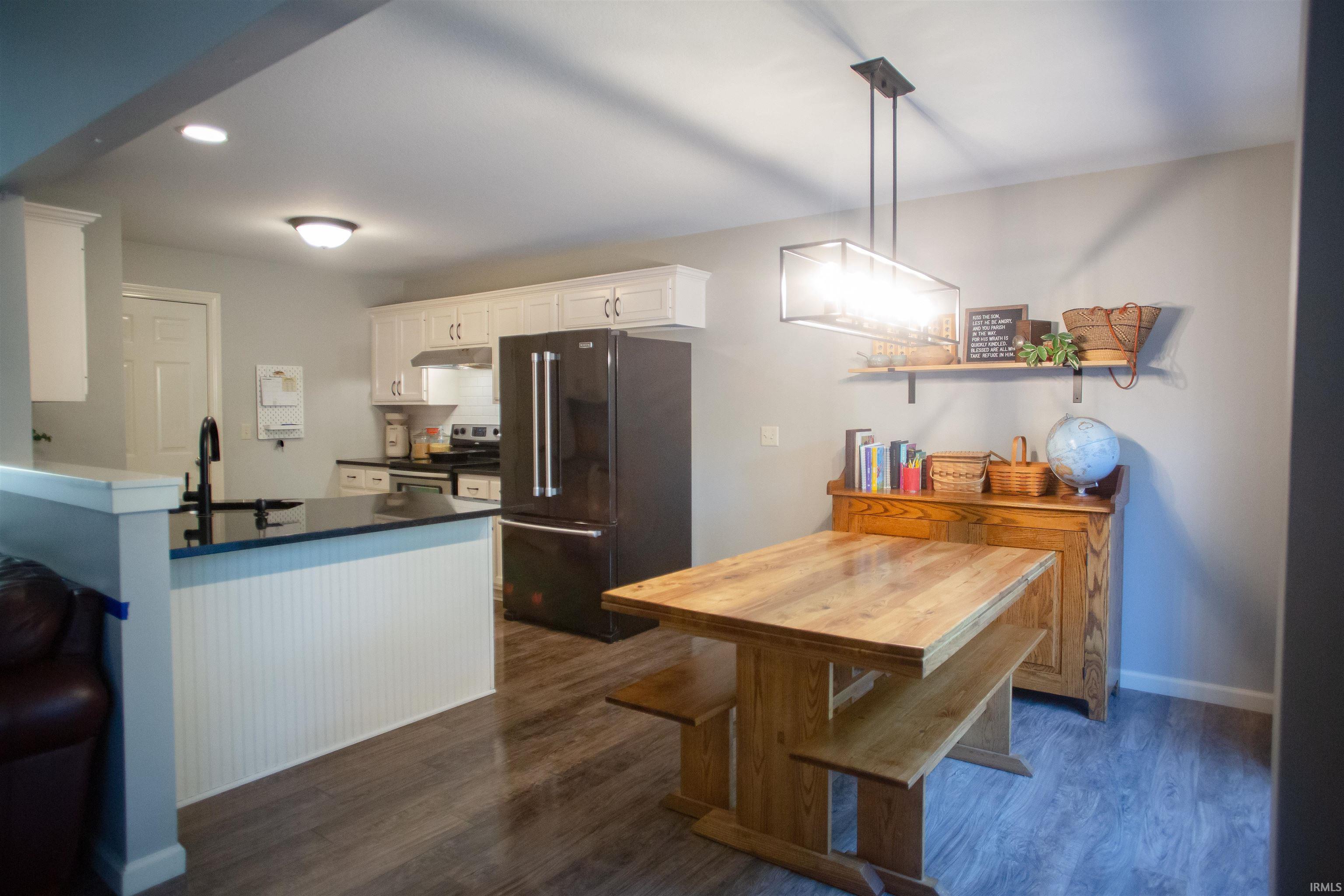 2097 Laurelwood Drive Warsaw IN 46580
