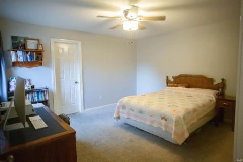 2097 Laurelwood Drive Warsaw IN 46580