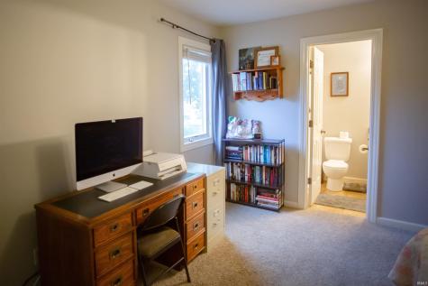 2097 Laurelwood Drive Warsaw IN 46580