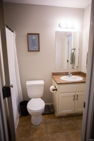 2097 Laurelwood Drive Warsaw IN 46580