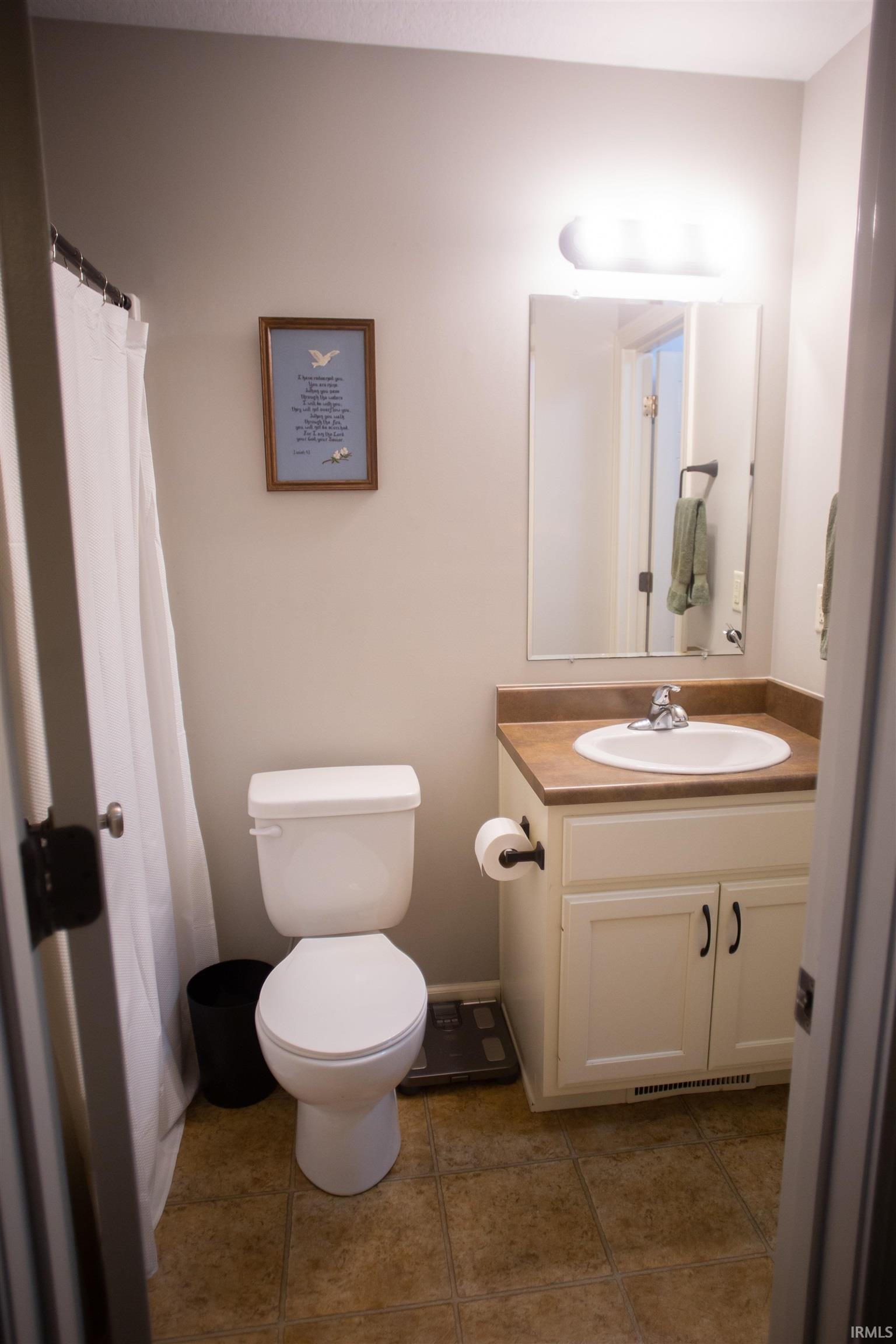2097 Laurelwood Drive Warsaw IN 46580