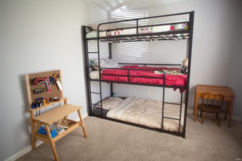 2097 Laurelwood Drive Warsaw IN 46580