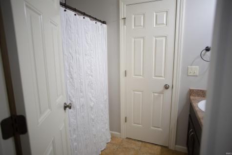 2097 Laurelwood Drive Warsaw IN 46580