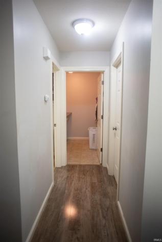2097 Laurelwood Drive Warsaw IN 46580