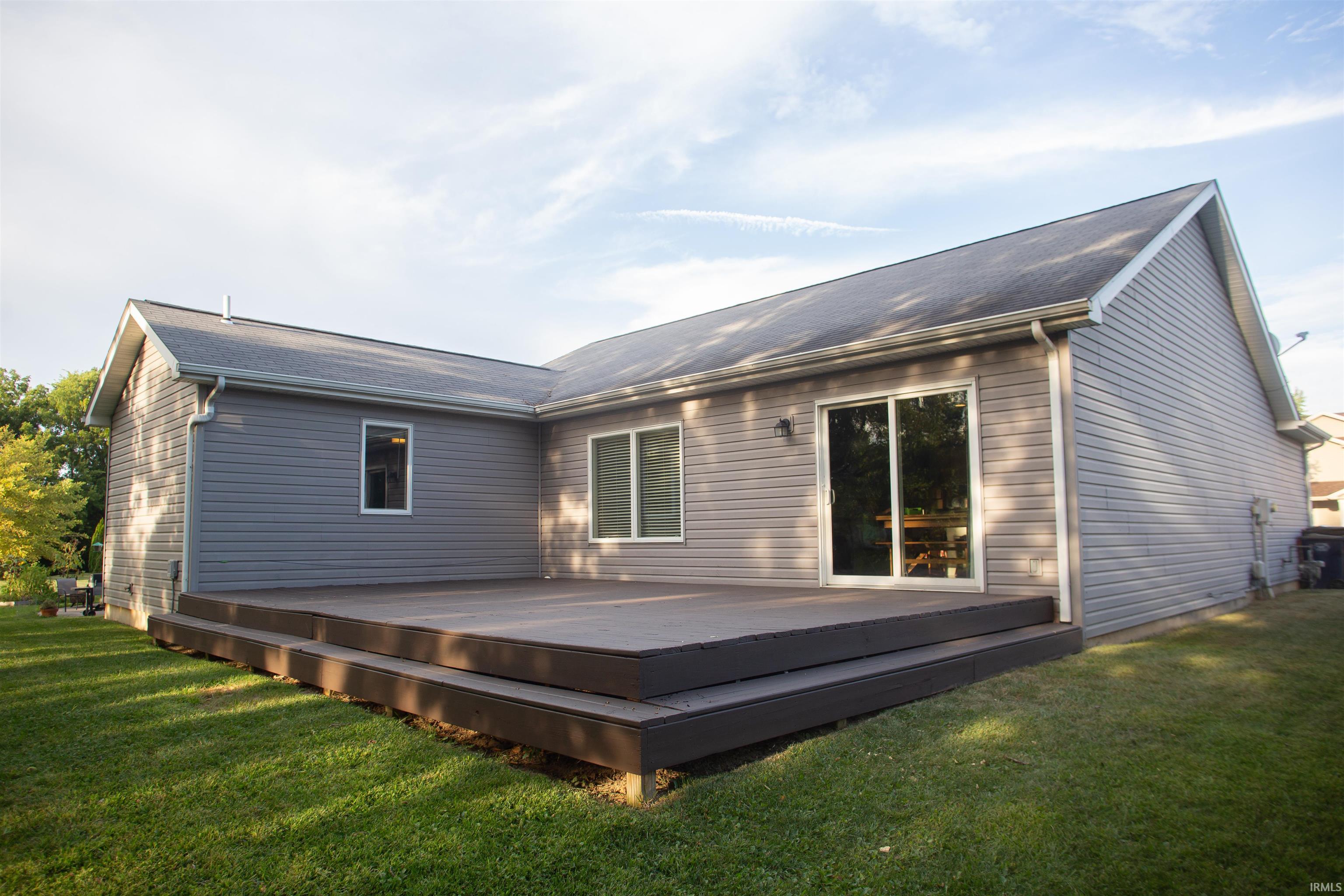 2097 Laurelwood Drive Warsaw IN 46580
