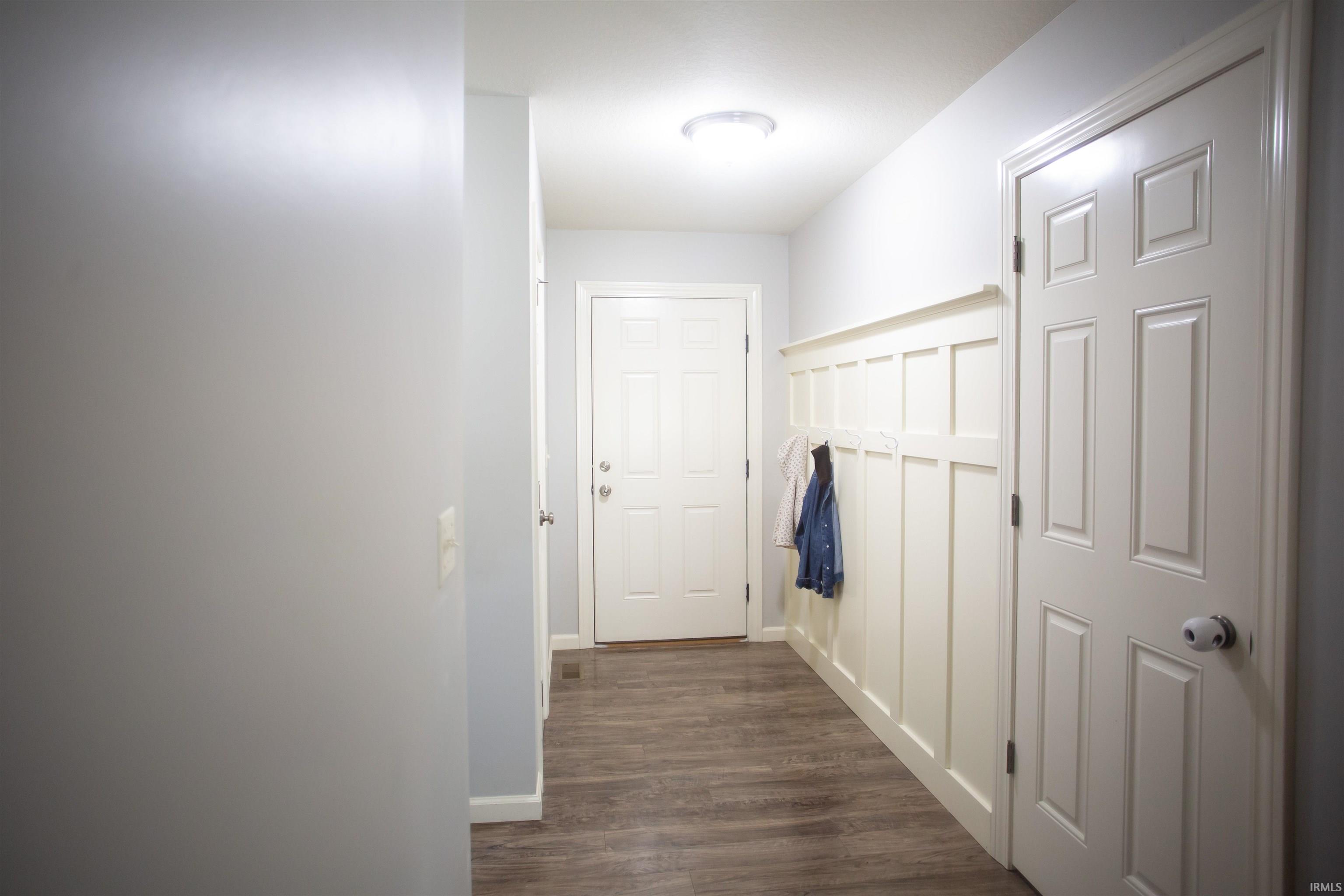 2097 Laurelwood Drive Warsaw IN 46580