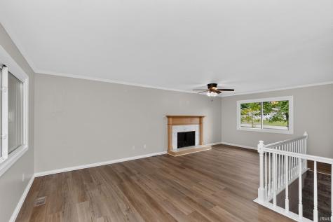 606 Claudia Lane Middlebury IN 46540
