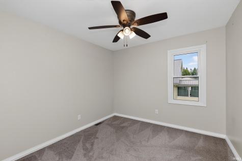 606 Claudia Lane Middlebury IN 46540