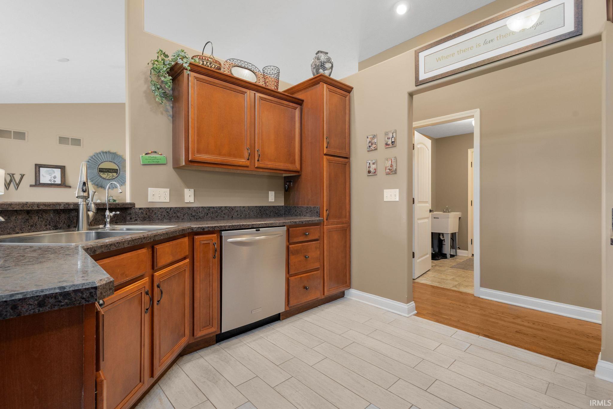 51238 Elm Road Granger IN 46530