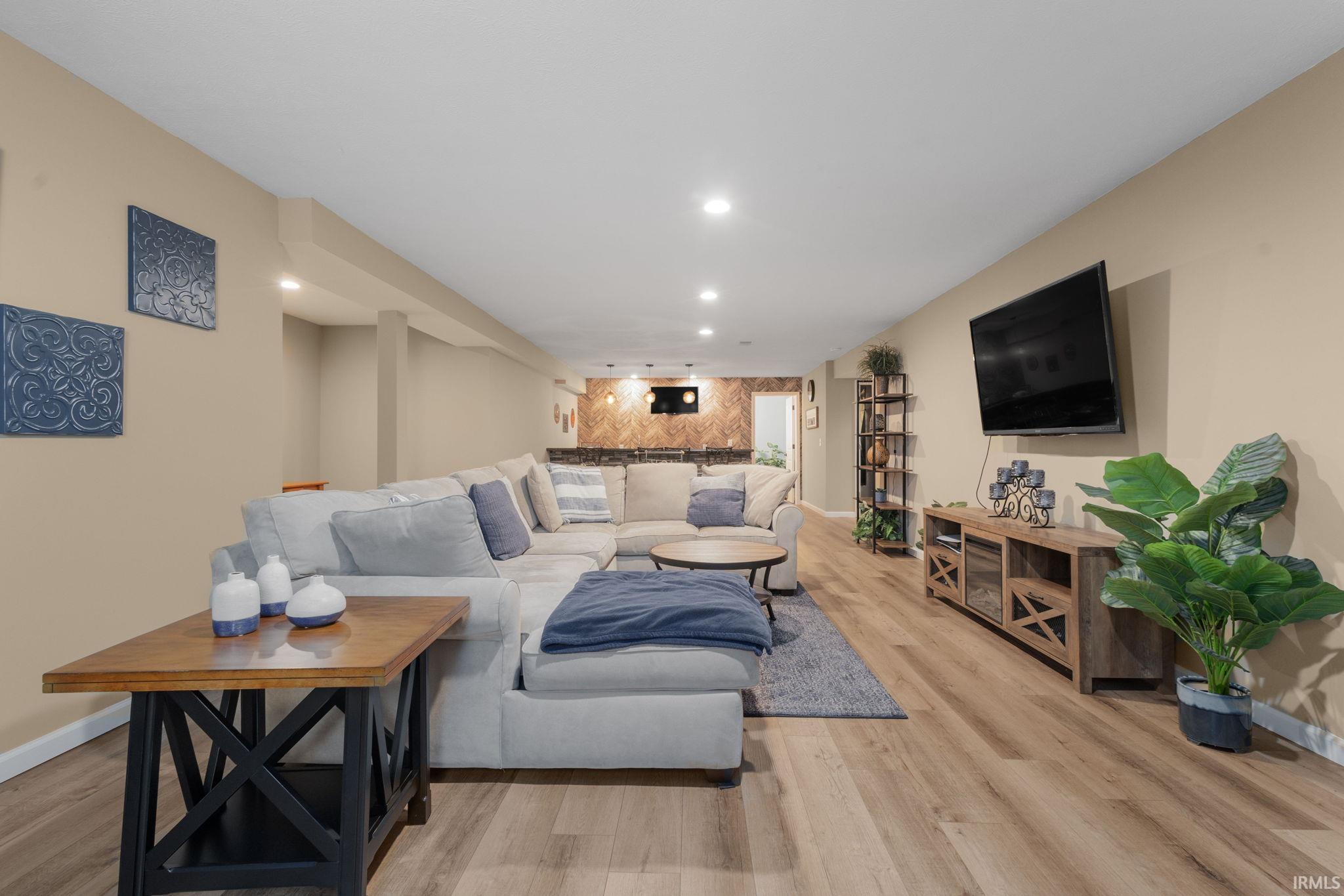 51238 Elm Road Granger IN 46530