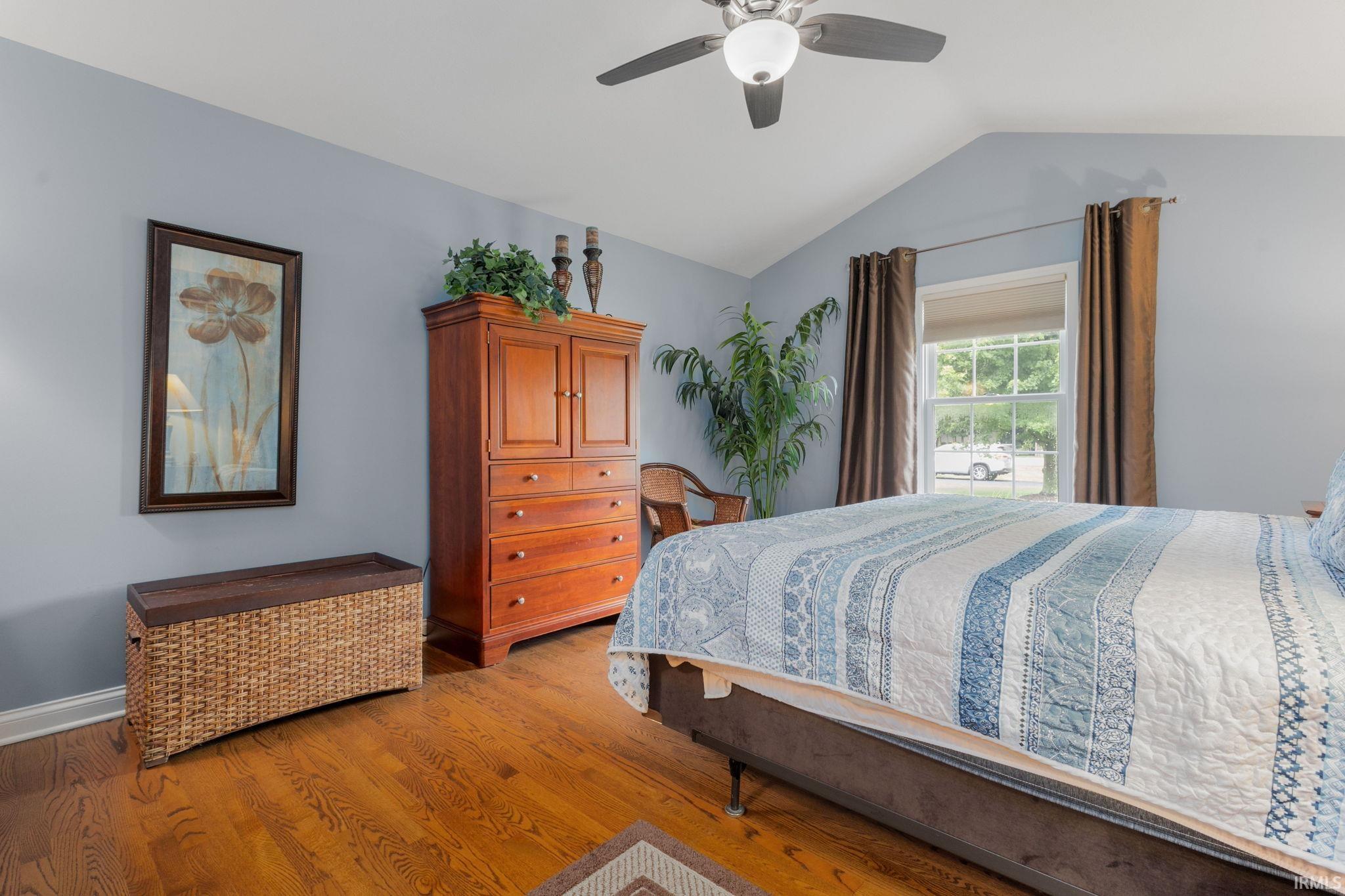51238 Elm Road Granger IN 46530