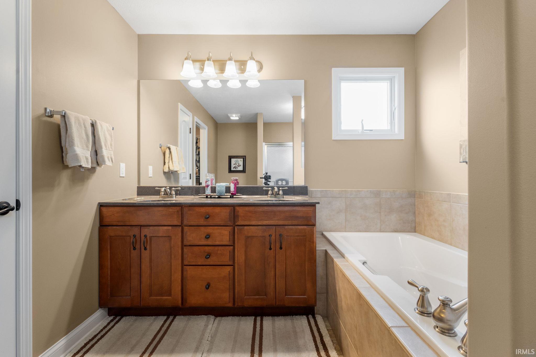 51238 Elm Road Granger IN 46530